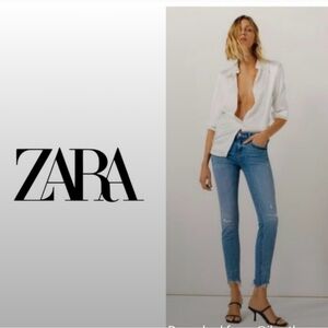 Zara Z1975 Denim Light Wash Distressed Pearl Detail Raw Hem Skinny Jeans
